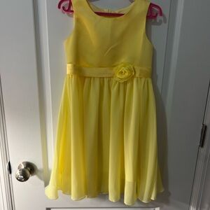 Charming Yellow Sleeveless Kids Dress